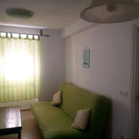 Summertime Apartment *