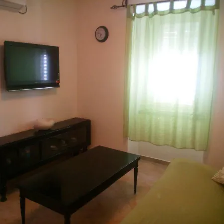 Apartment Summertime